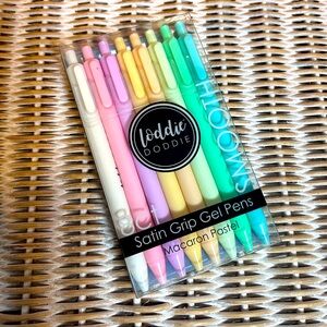 #10 Loddie Doddie Satin Grip Gel Pens in Macaron Pastel colors.